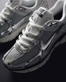 Tenis Nike Vomero  Blanco Plata - Edición Limitada